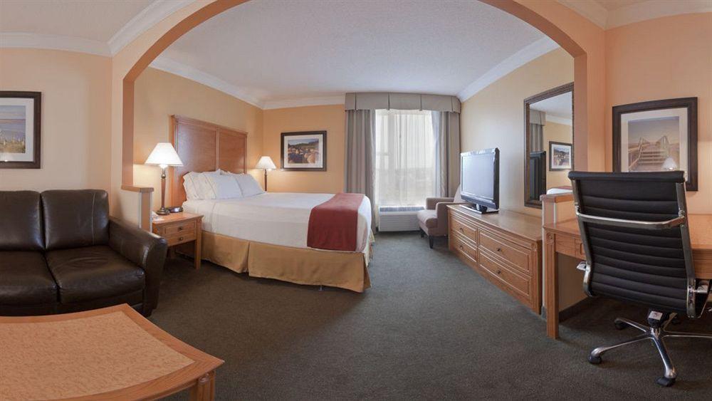 Holiday Inn Express Hotel & Suites Charlottetown By Ihg Exterior foto